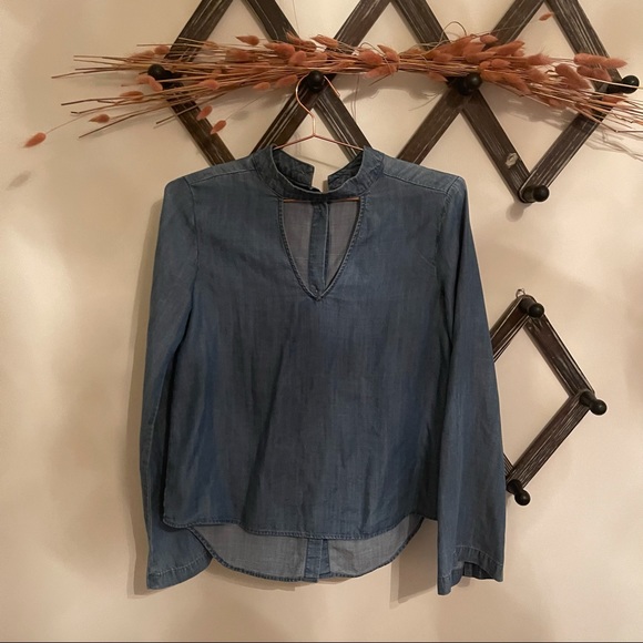 Anthropologie Cloth & Song Chambray Top - Picture 1 of 8